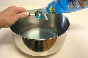 Cleaning tips, cleaning hacks, popular pin, clean home, clean your greasy cabinets, kitchen cleaning hacks, clean home.